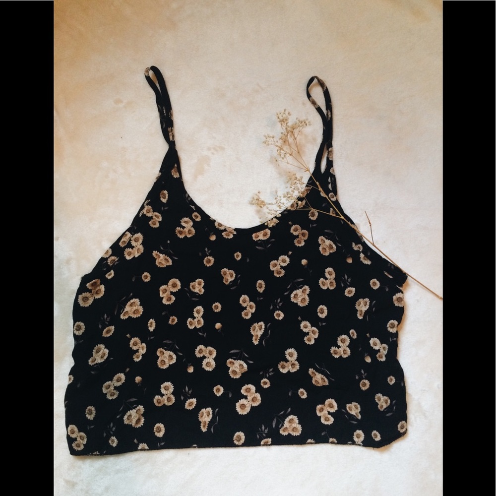 Floral tank top 🌼