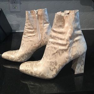 Floral ivory stretch ankle boot