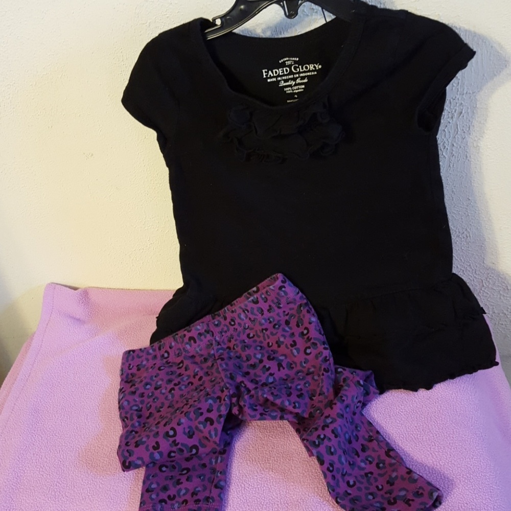Top & purple leopard leggings *Must bundle
