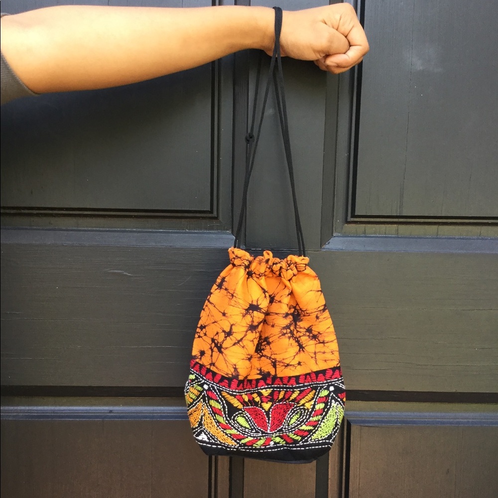 💛⚡️NWOT ⚡️Ethnic Indian Bag! GIFT WITH PURCHASE