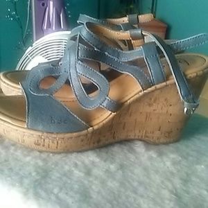 Boc wedges