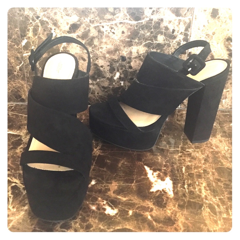 Size 8 (euro 38) Black Platform Heel