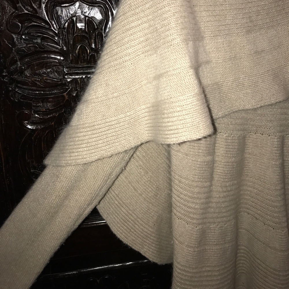 Cardigan - Picture 3 of 3