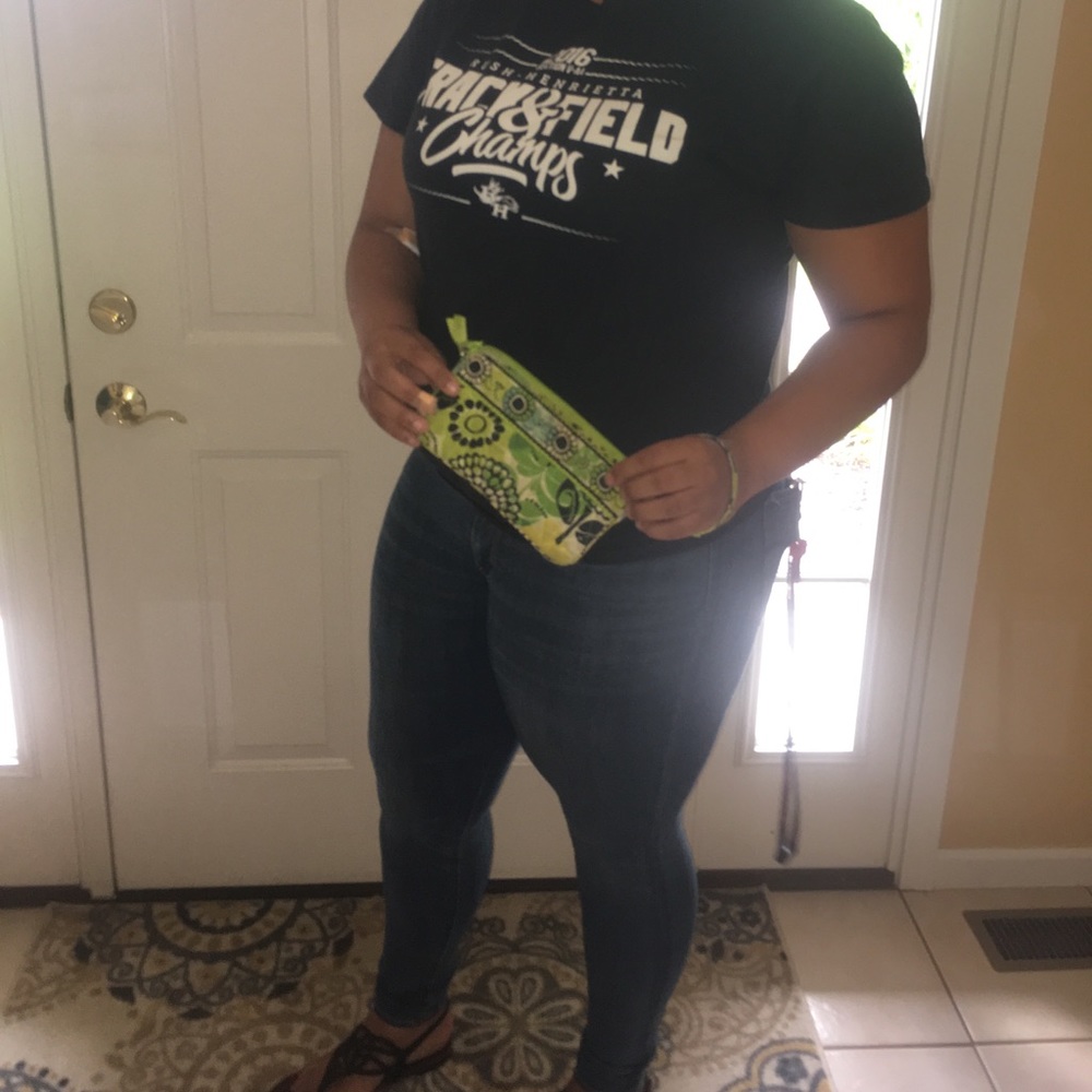 Vera Bradley Wallet in Limes Up