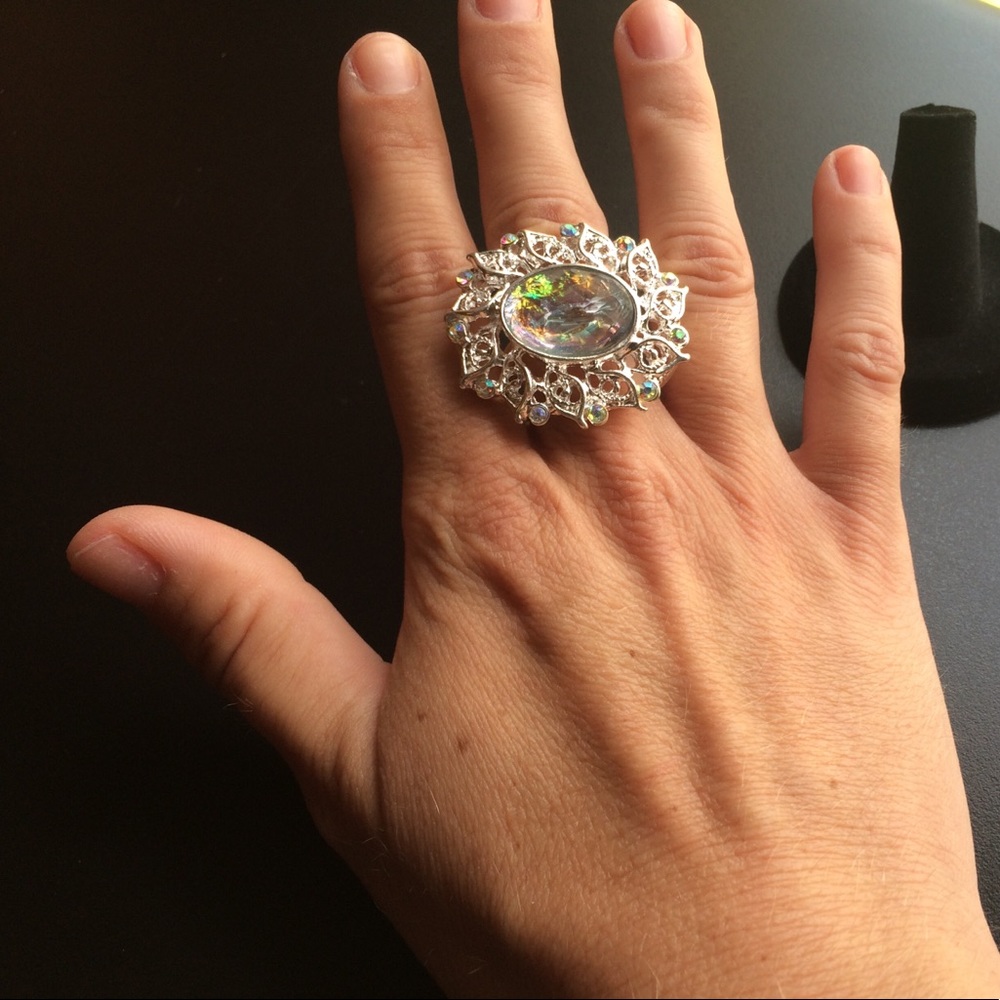 4 for $13 ELEGANT FASHION STATEMENT RING