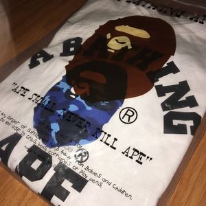 Bape T-Shirt Size L(A Bathing Ape)