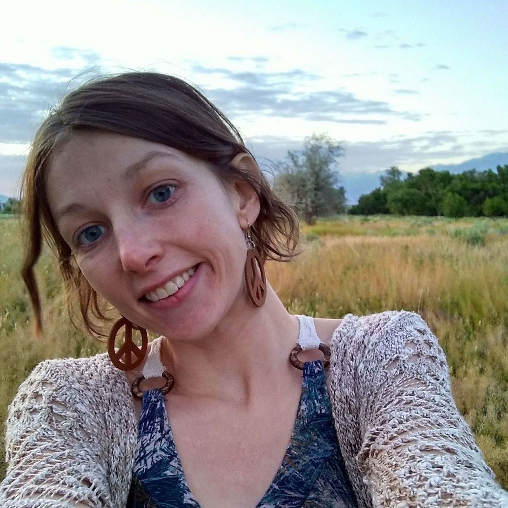 Meet your Posher, Rebecca