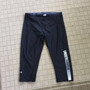 Under Armor Cropped Leggings