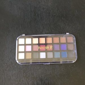 Forever 21 Eyeshadow Pallette