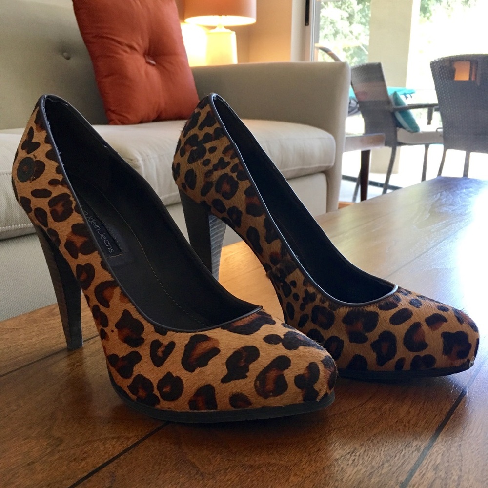 Calvin Klein Pumps