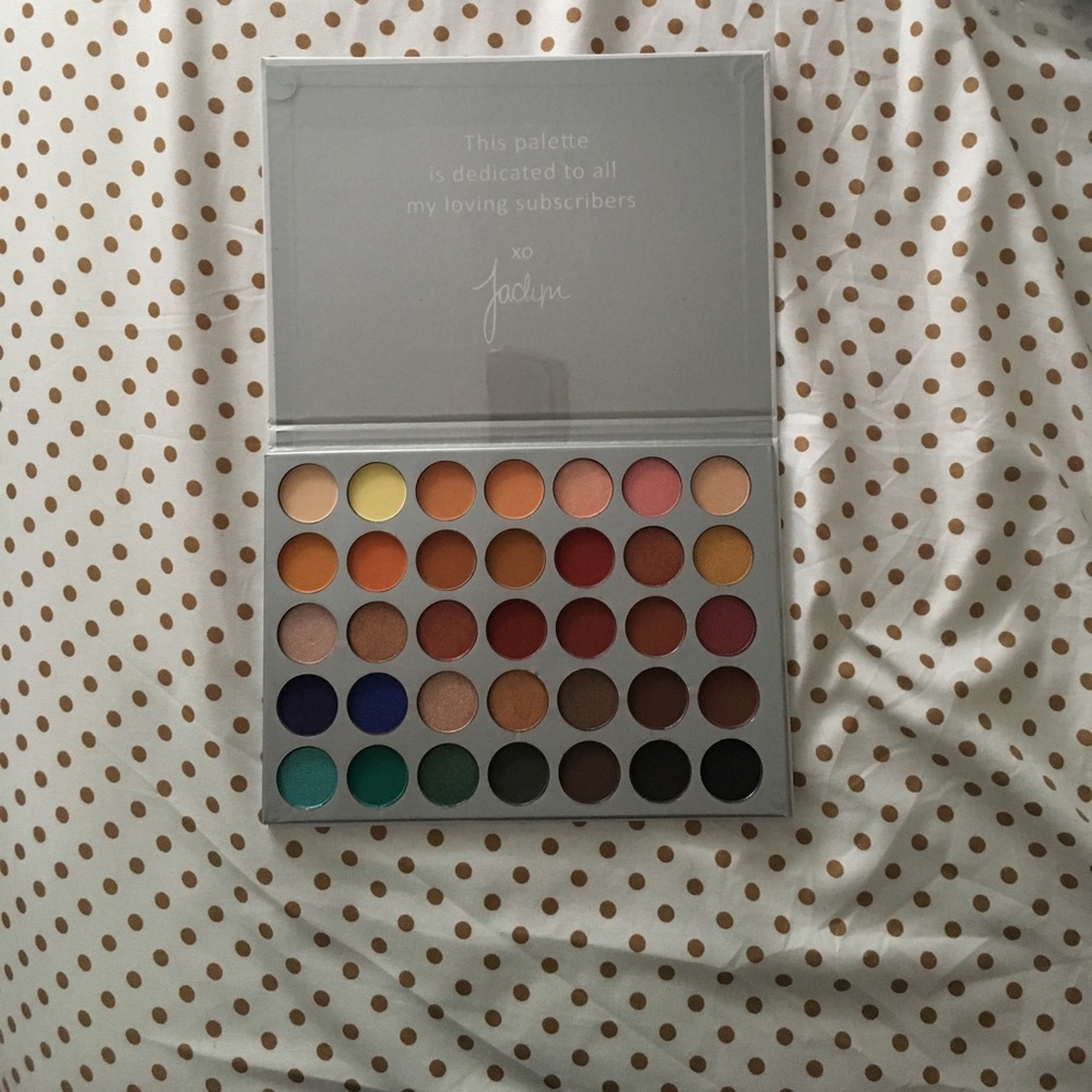 NEVER USED Jaclyn Hill x Morphe Eyeshadow Pallette