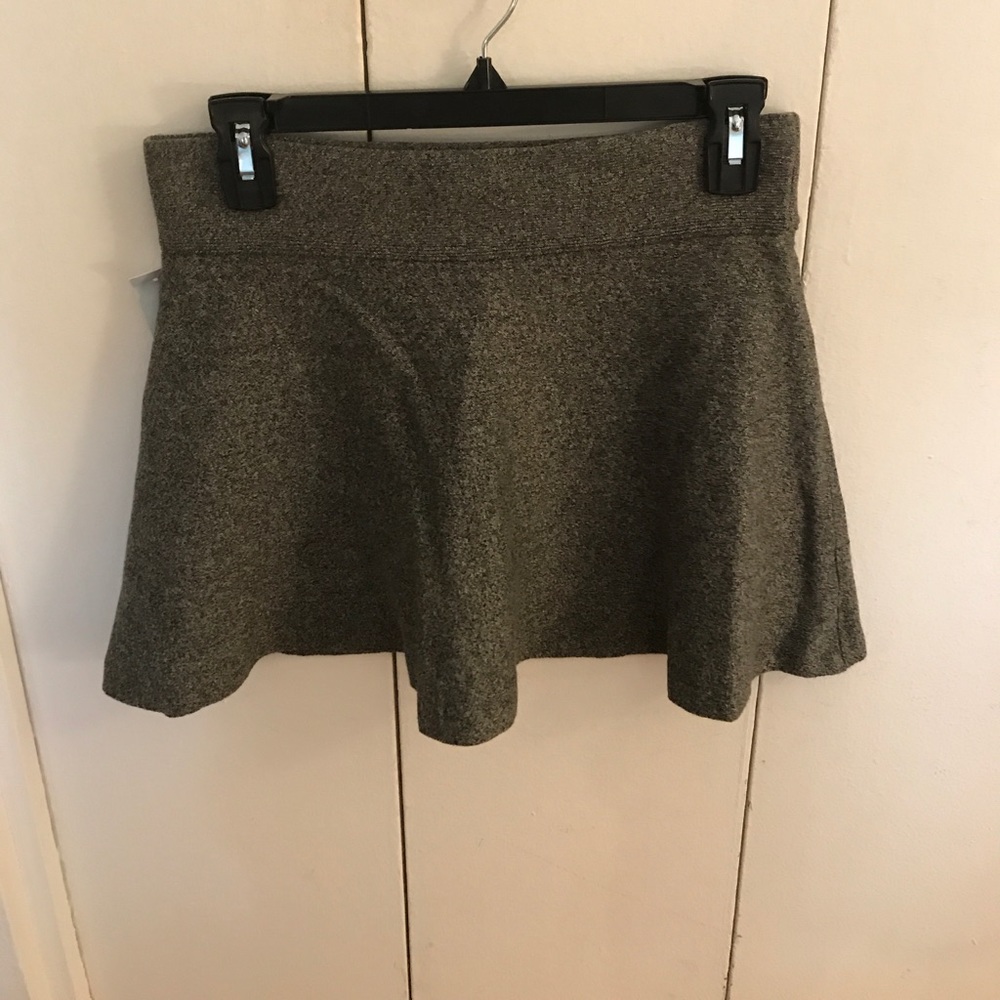 Grey Aritzia talula skirt