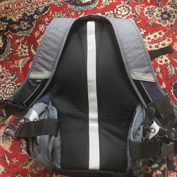 STM school/office/commuter chambray 💻 backpack - Picture 2 of 5