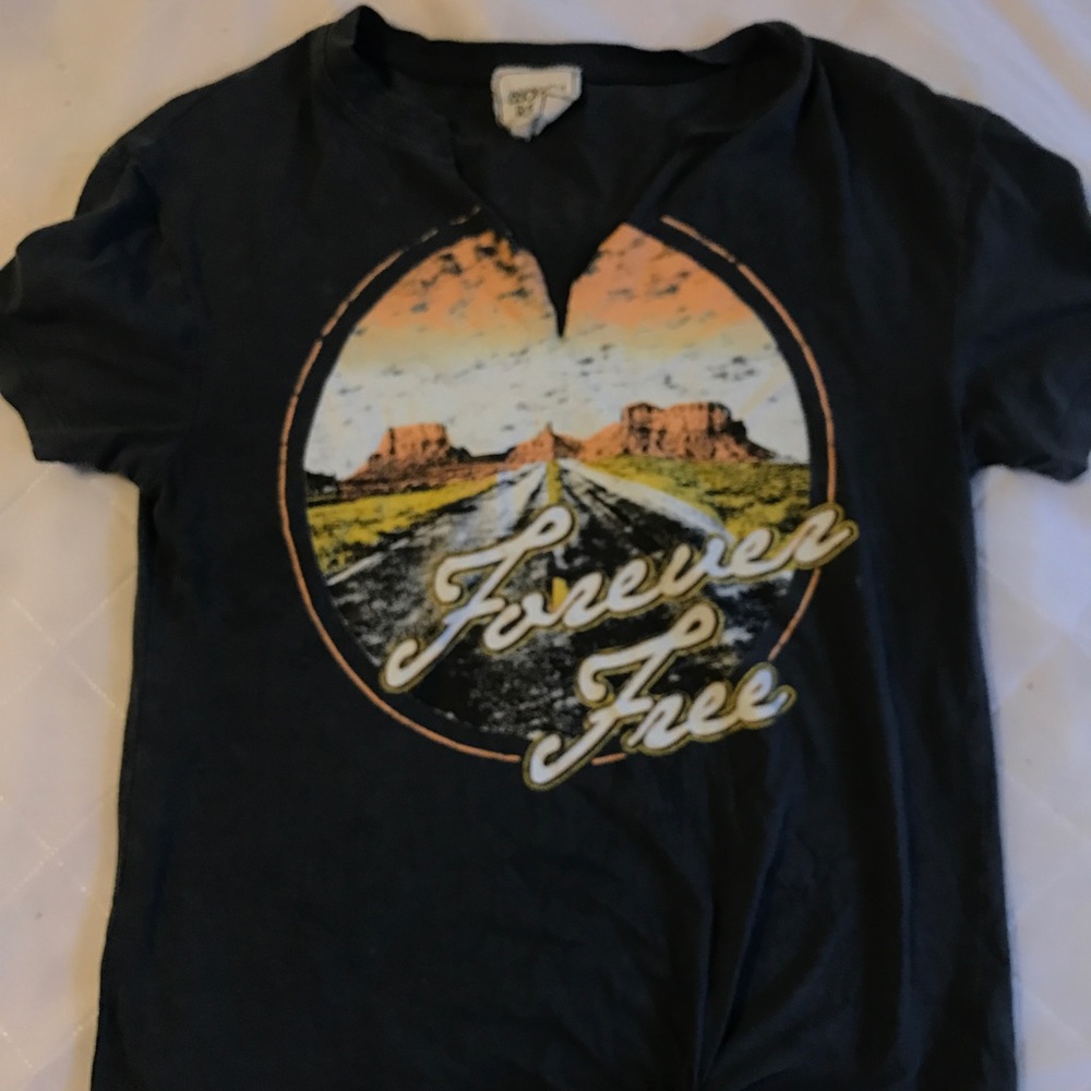 T shirt