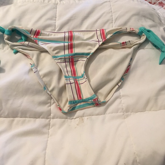 Hurley Striped Bikini - Picture 4 of 5