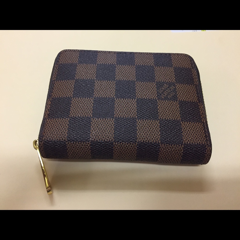 Damier Ebene Zippy Coin
