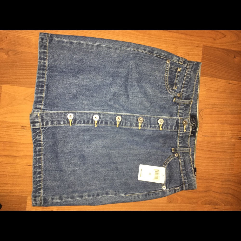 Lucky brand skirt