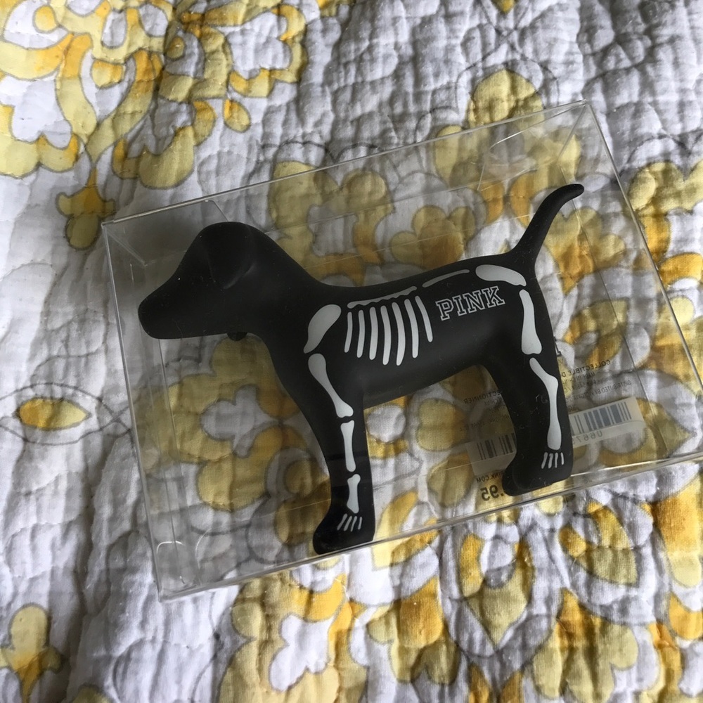 🎃 Victoria's Secret PINK Halloween Dog 👻
