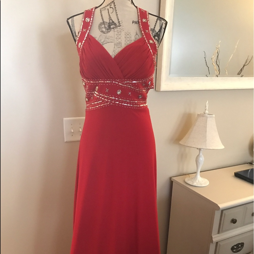 Lady in Red!