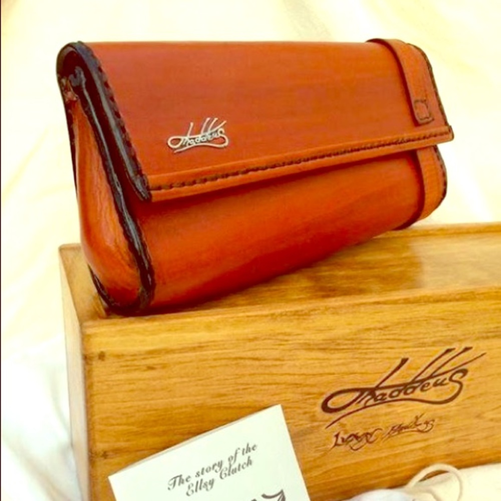 Designer Clutch: "The Ellsy Clutch"