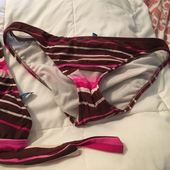 Striped Bikini - Picture 3 of 5