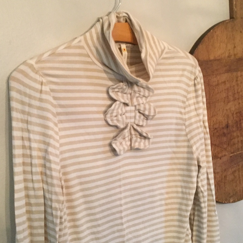 Turtleneck, tan and white stripe, oh so soft