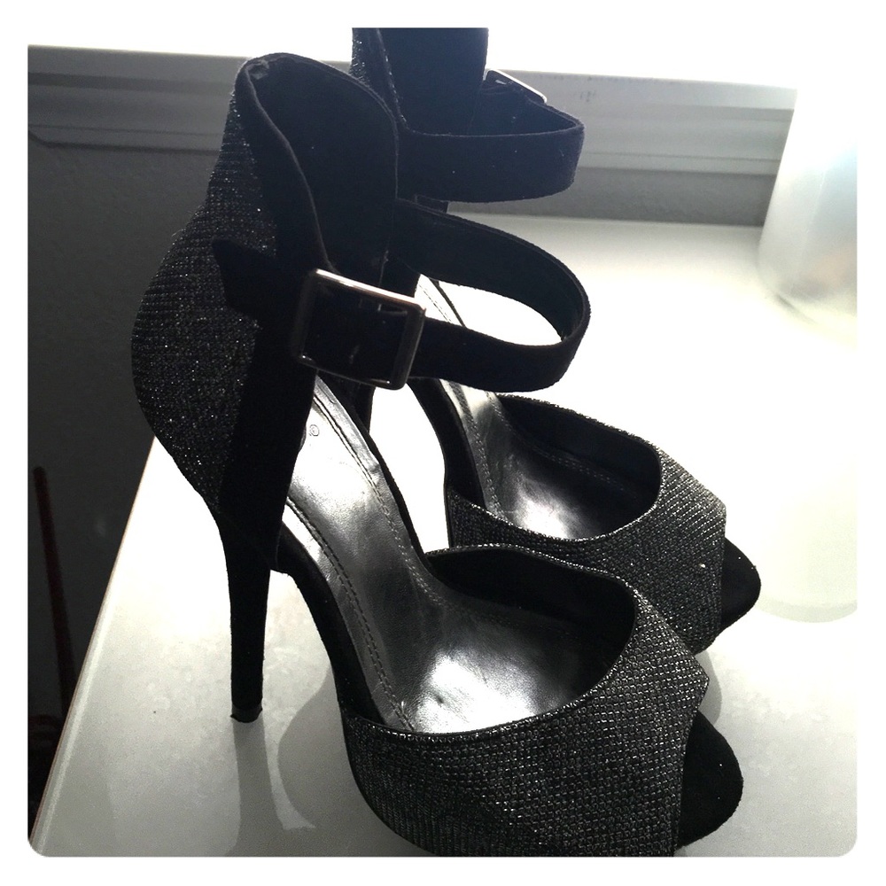 Black/silver high heels