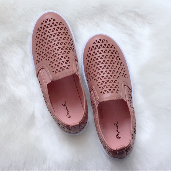 1 LEFT ‼️ HP‼️ Roya Slip On Sneakers MAUVE - Picture 4 of 8