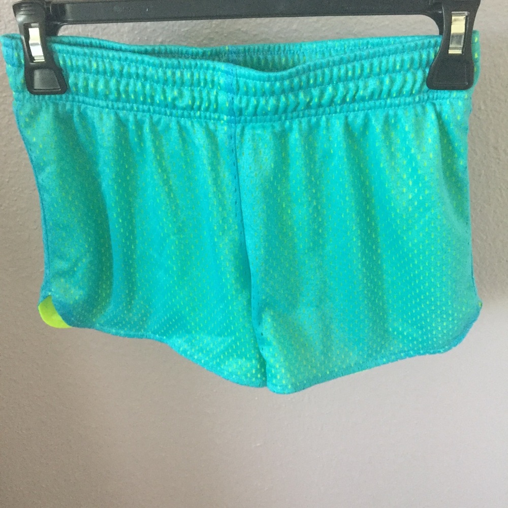 Athletic shorts