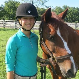 Meet your Posher, Lauren