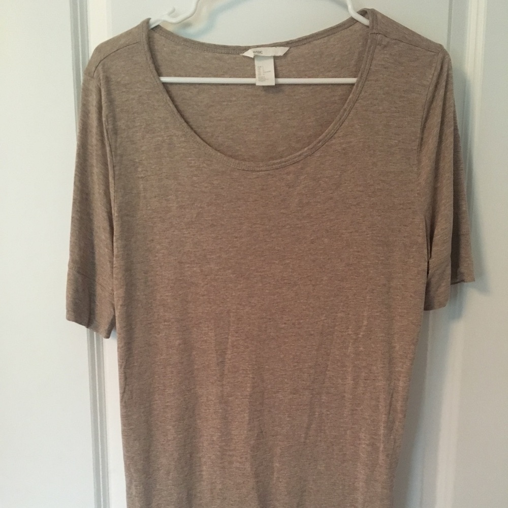 Light brown casual tee