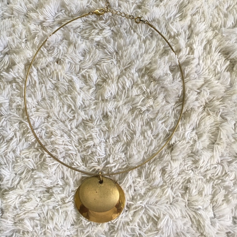 Gold choker