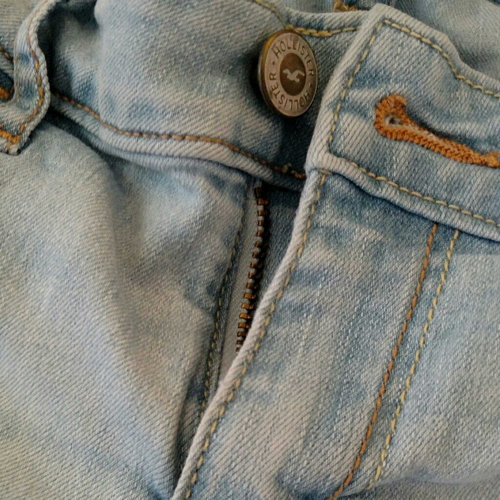 🌸SALE🌸Hollister Jeans. Light wash, size 3S