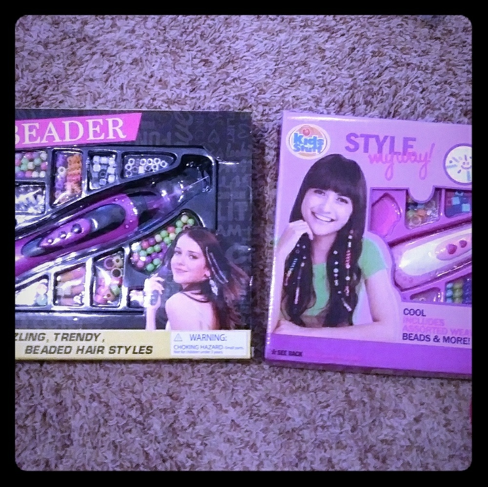 Girls hair accessories