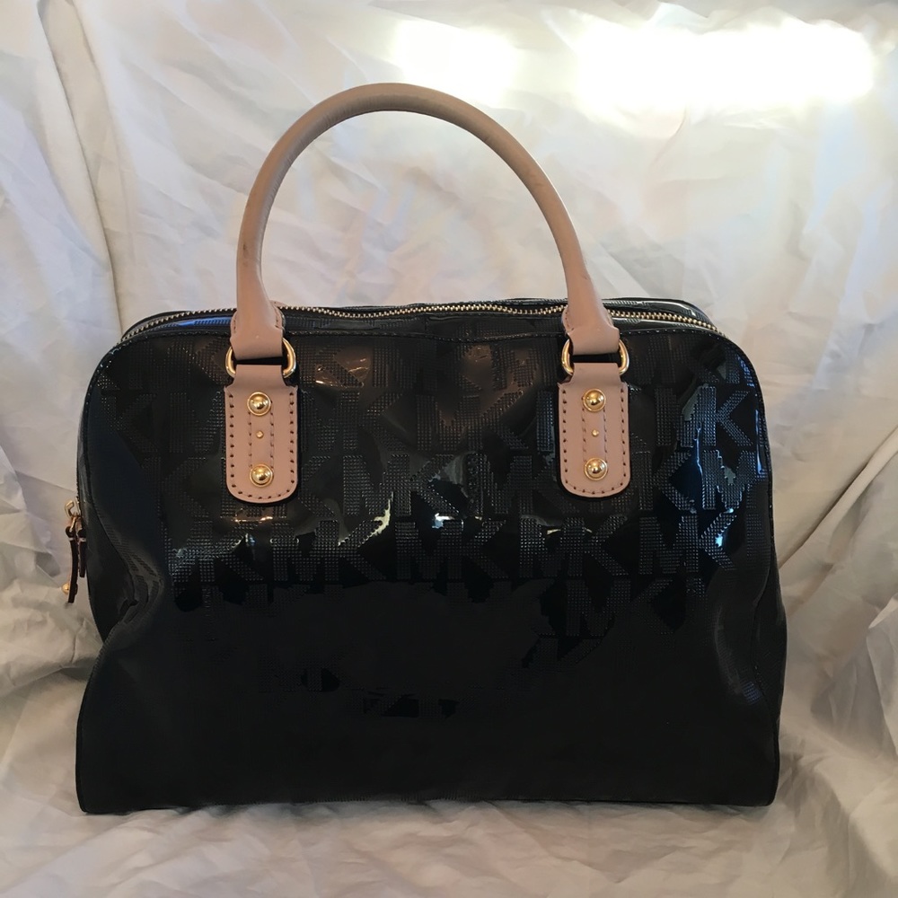 Michael Kors black hand bag