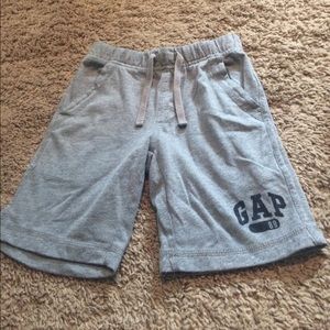 Gap shorts