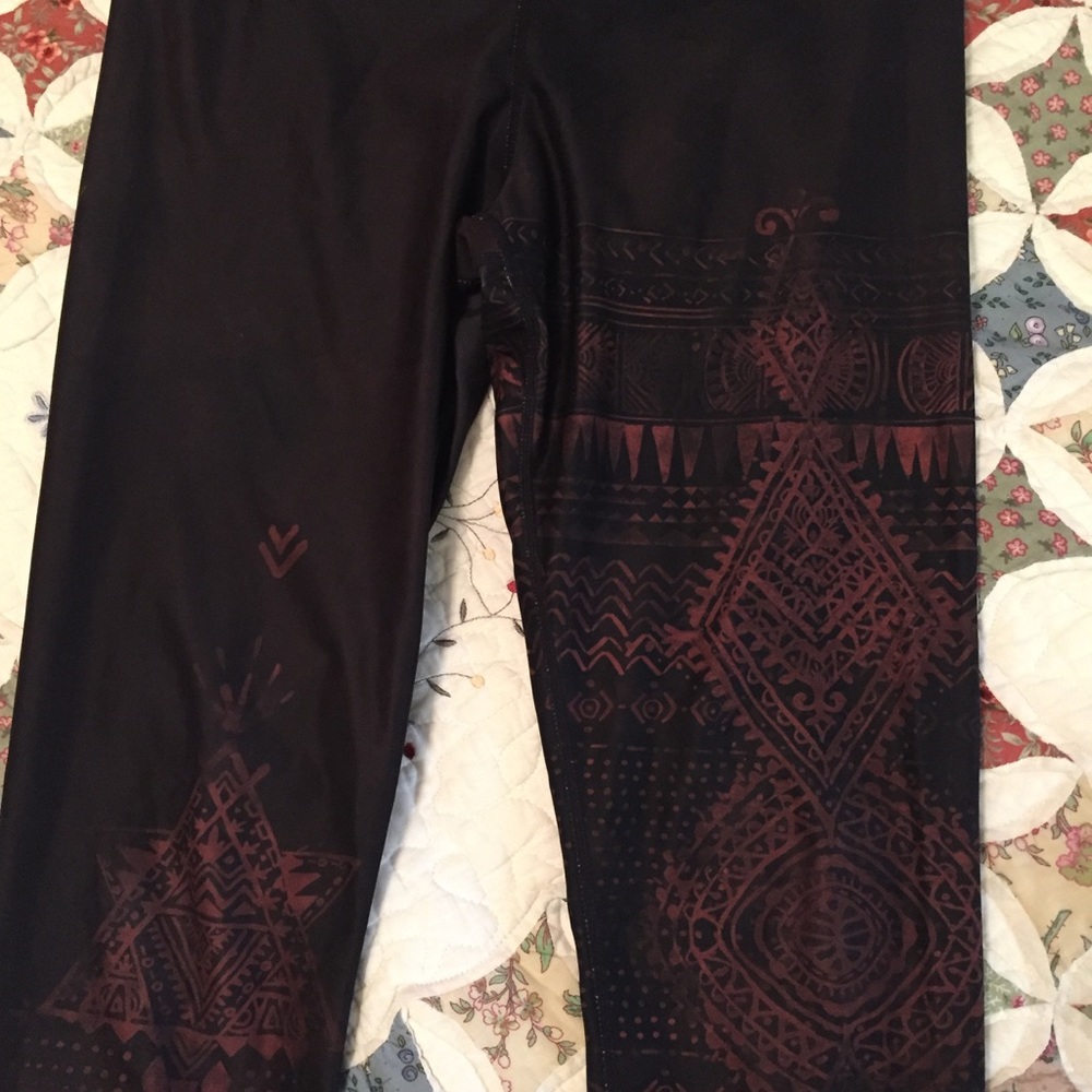 UO printed workout legging