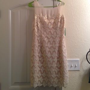 NWT Lilly Pulitzer gold metallic Papillon Lace