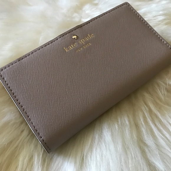KATE SPADE MIKAS POND STACY ♠️  ONE DAY SALE - Picture 1 of 5