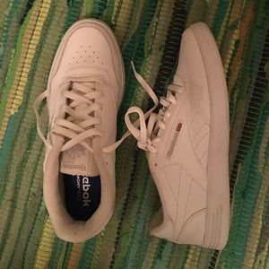 Men's US 9 Reebok Classics