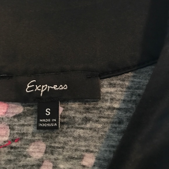 Super cute dress in perfect condition - Picture 4 of 5