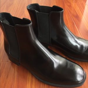 Tod's black Chelsea boots sz 38 7.5