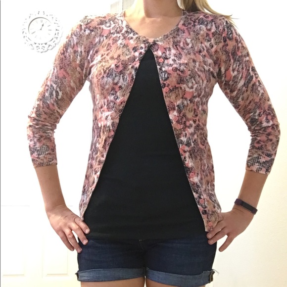 Button down cardigan - Picture 3 of 6