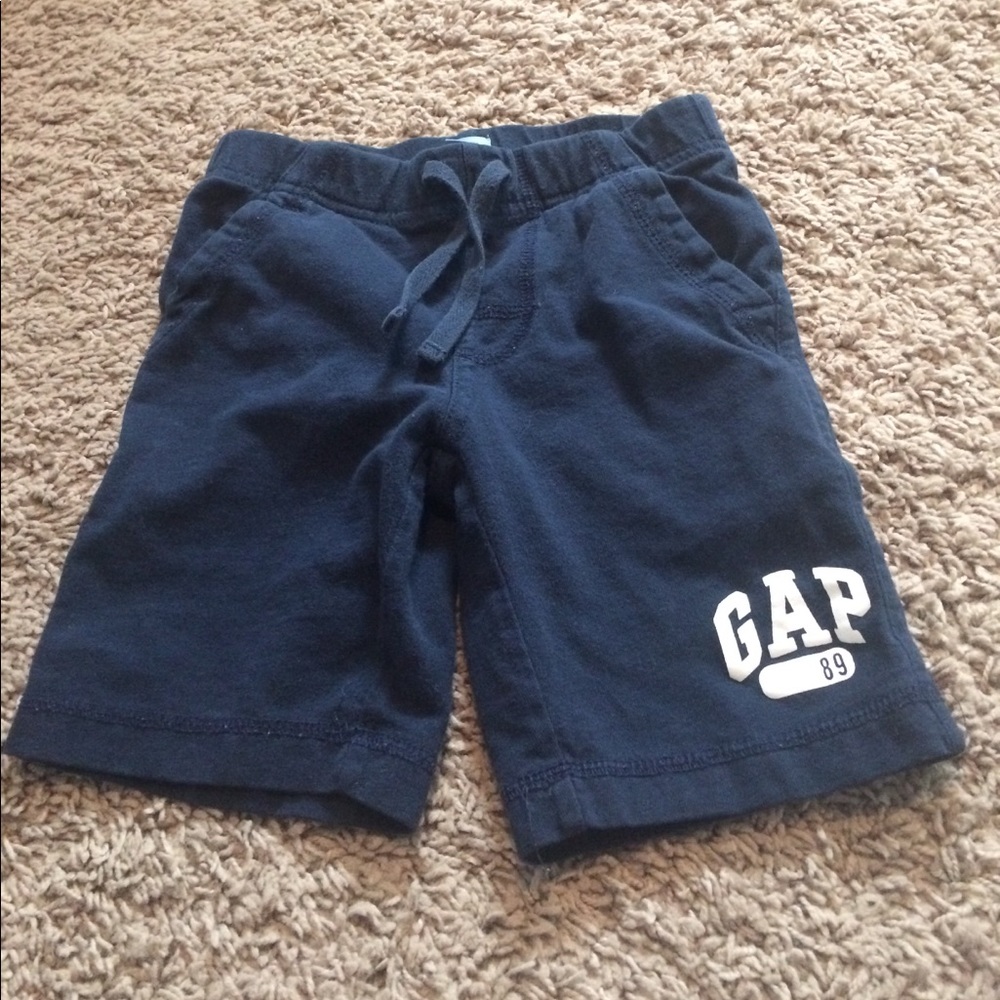 Gap pull on shorts