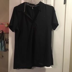 black under armour shirt
