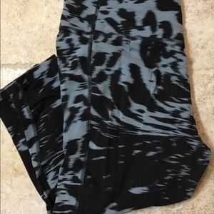 Nike dry fit work out Capri XL