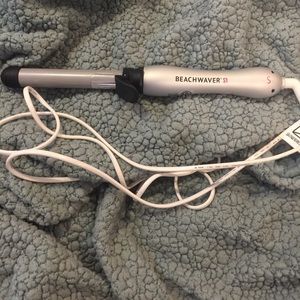 Beachwaver s1 curling iron 1 inch