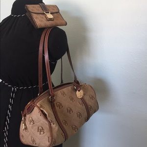 Dooney & Bourke purse and wallet bundle