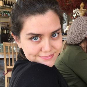 Meet your Posher, Aviva