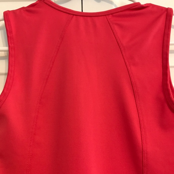 workout/running/yoga tanks - bundle of 2!! - Picture 5 of 8